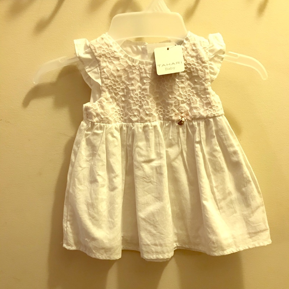 NWT Tahari Baby top